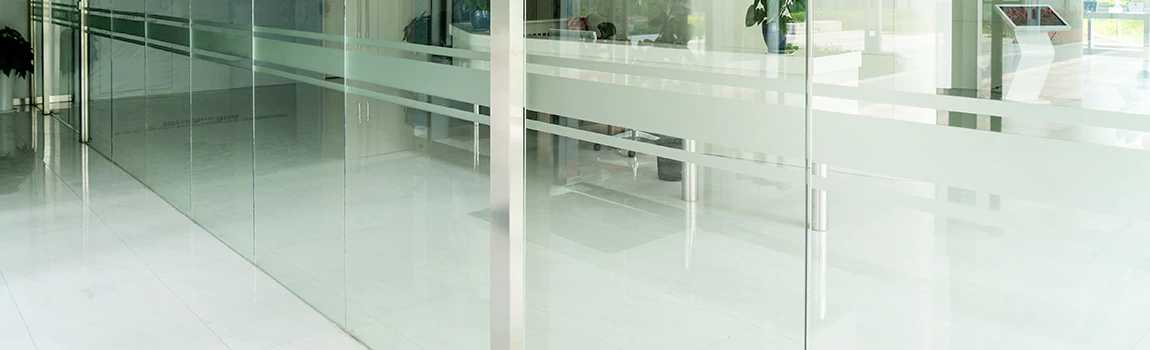 Local Glass Repair in West Lealman, FL